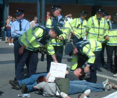 Police lift protester